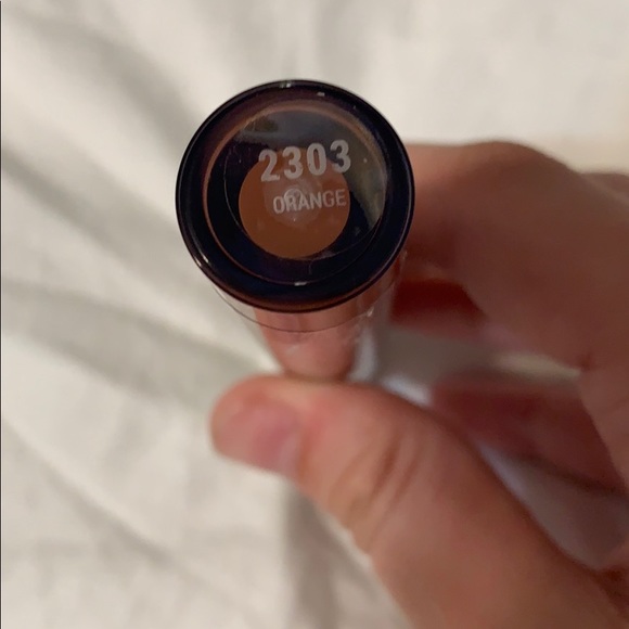 Orange Concealer - Picture 2 of 2